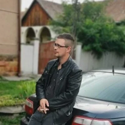 Tamás