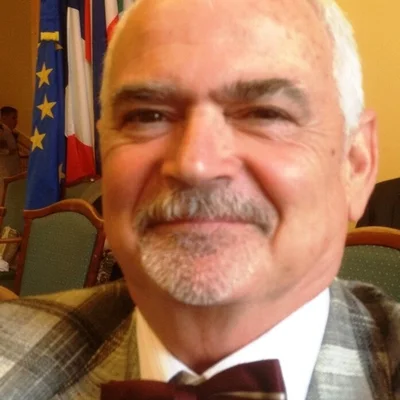 Tibor, Bécs
