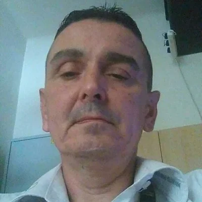 Ákos