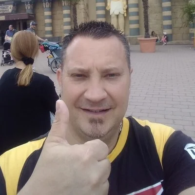 László