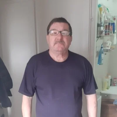 János