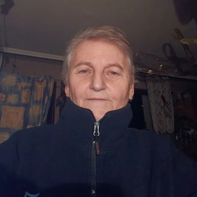 Éva