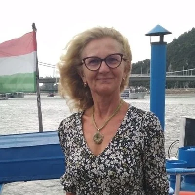Mária