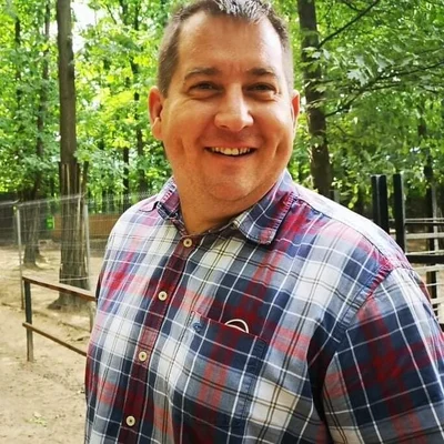 István, Jászberény
