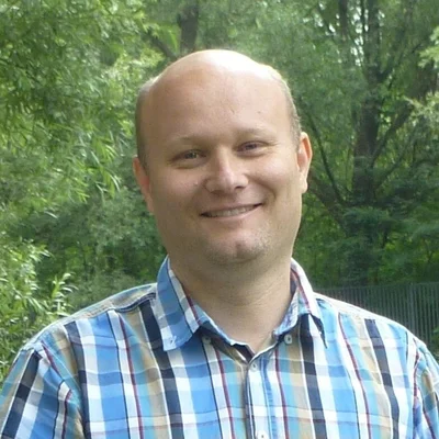 István, Budapest