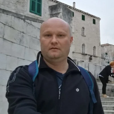 István