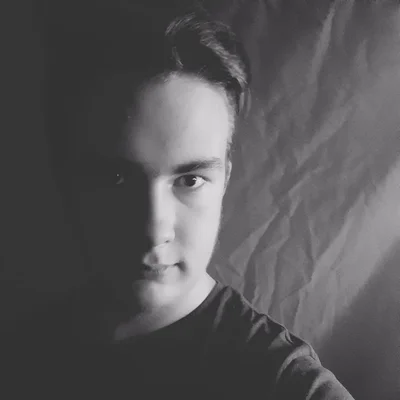 Milán