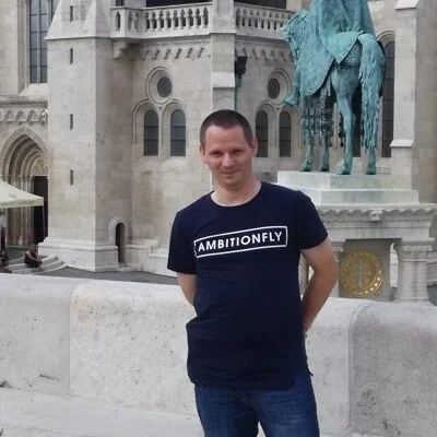 Róbert, Ajka