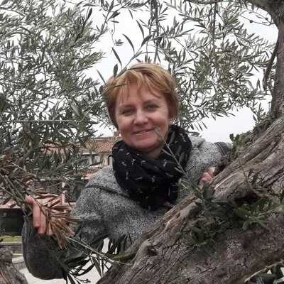 Éva