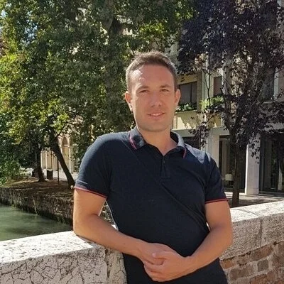 Vali, Marosvásárhely