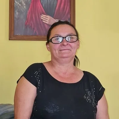 Katalin, Baja