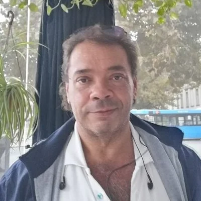 István