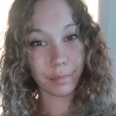 Bernadett, Agárd
