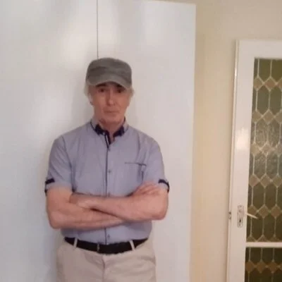 László