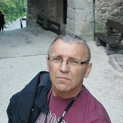 József