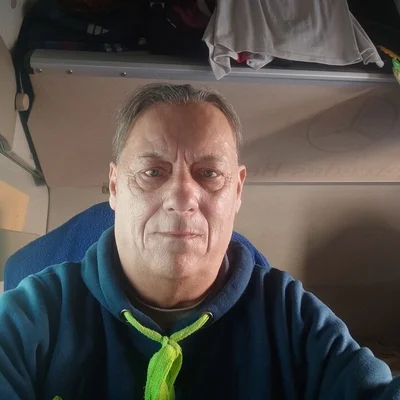 László