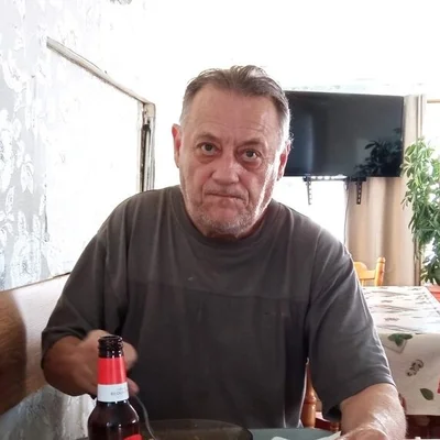 László
