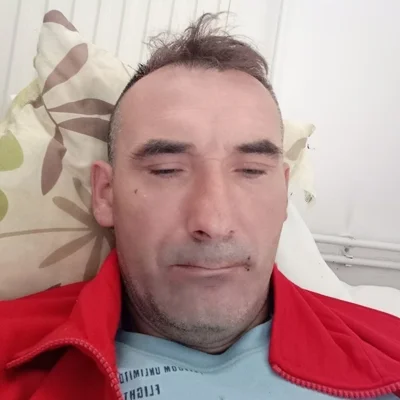Zsolt, Tata