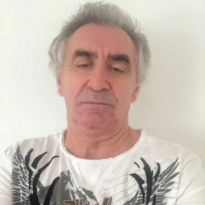 Misi, Dejtár