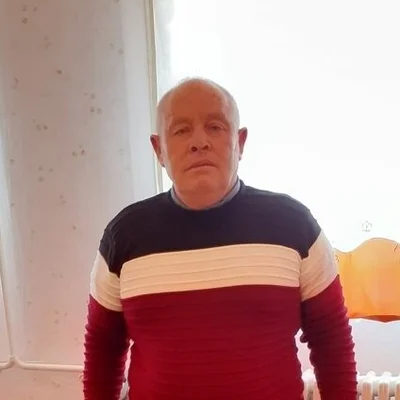 János, Csíkszenttamás