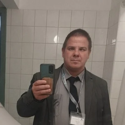 János