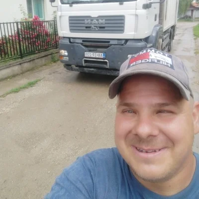 János