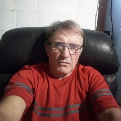 György