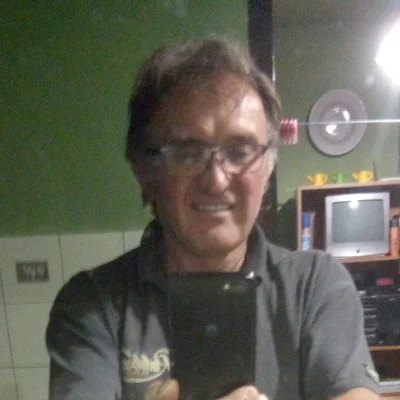 György