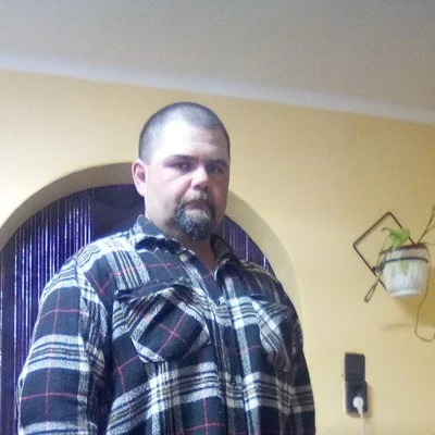 Tamás