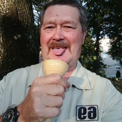 László