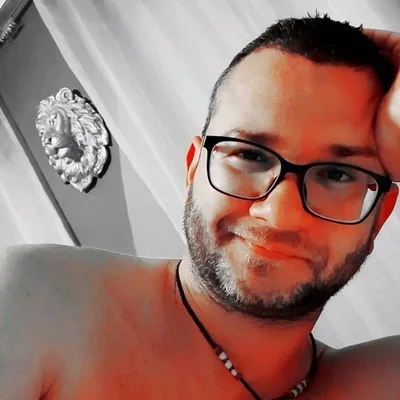 Ádám