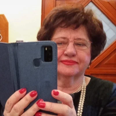 Eszter