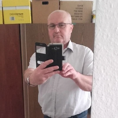 János