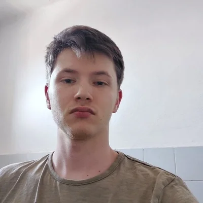 Viktor, Ógyalla