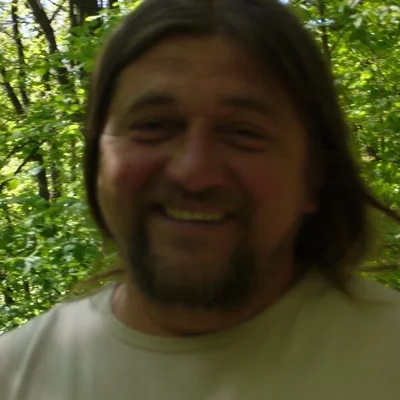 György
