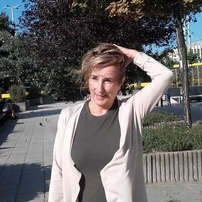 Éva