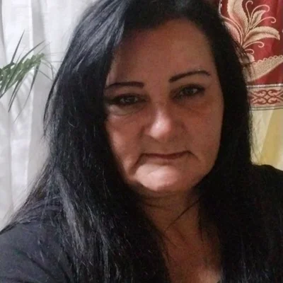 Angéla