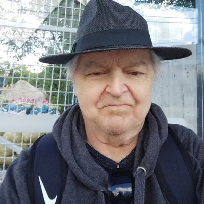 György