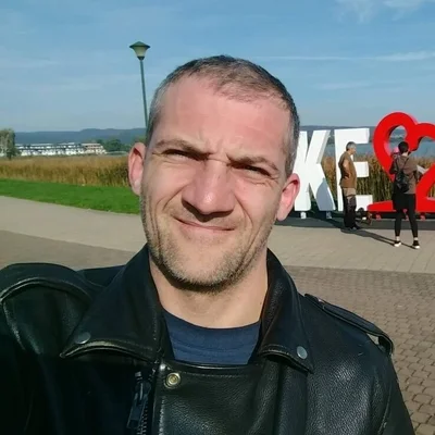 Péter