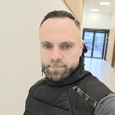 Janos, társkereső Pforzheim