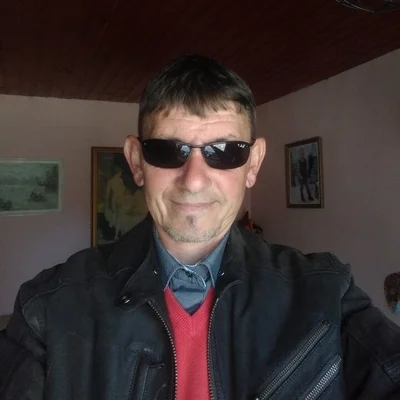 József