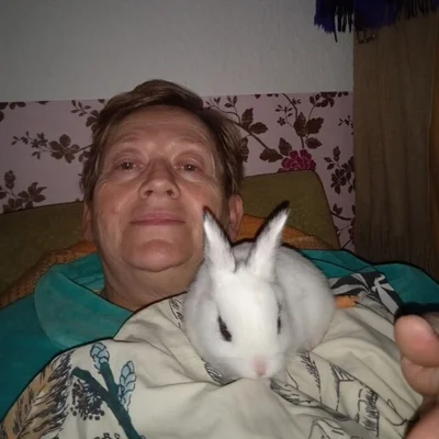 Éva