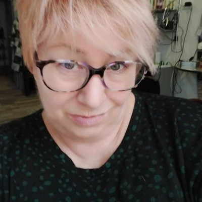 Éva