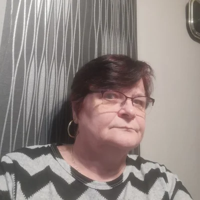 Zsuzsa, Dunaújváros