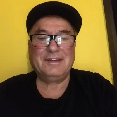 János