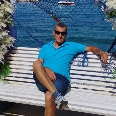 Márton