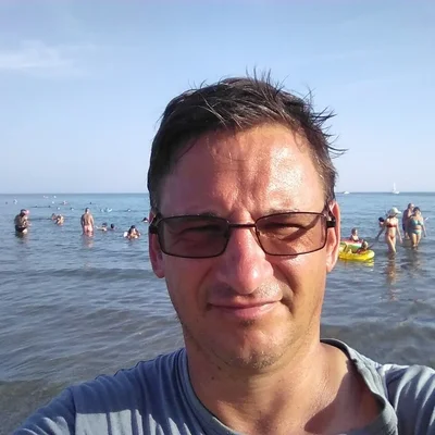József