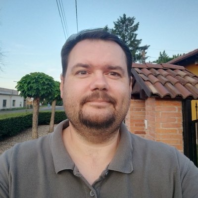Brian, társkereső Gyöngyös