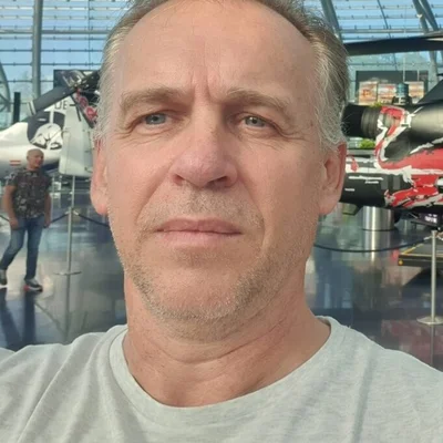 István, Ebreichsdorf