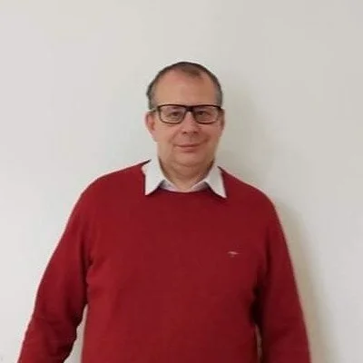 Péter